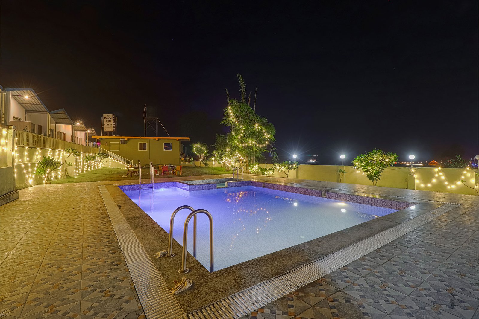 pride-inn-luxery-1